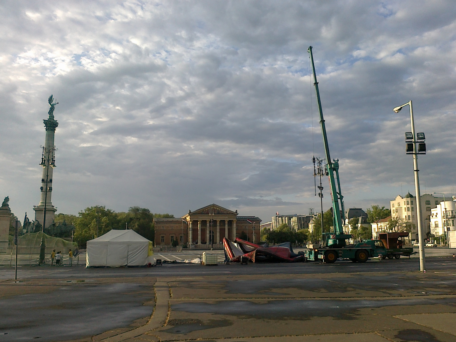 TEREX-PPM AC35L Budapest Hősök tere 2012 július 007