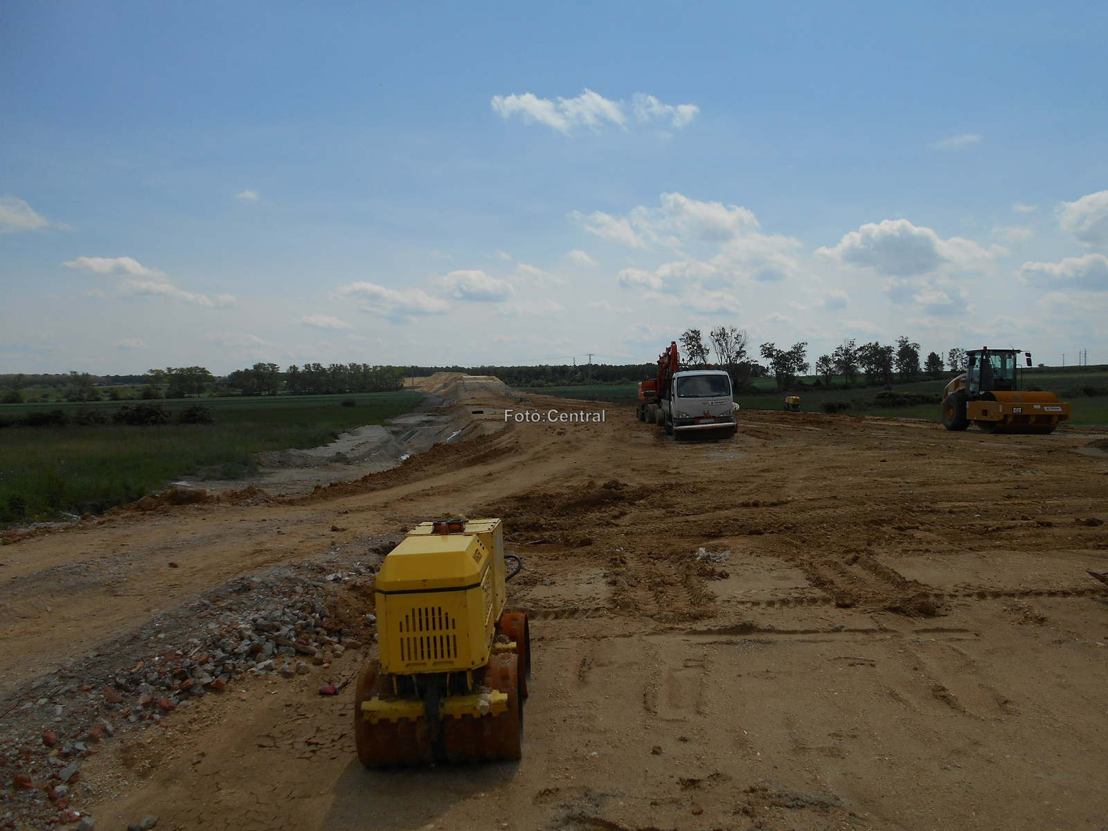 M85 gyorsforgalmi út építése Kópházánál.