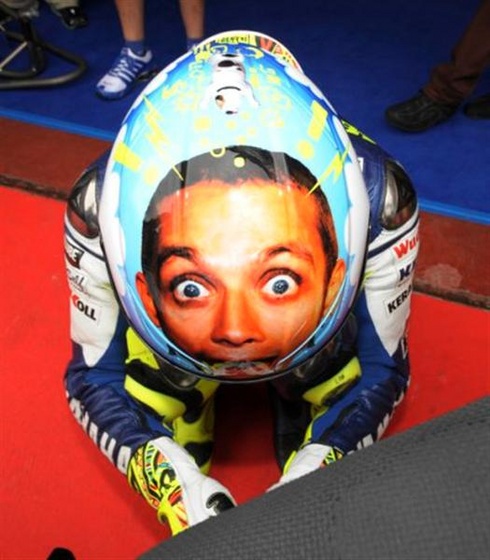 valentino rossi helmet 01 (Medium)