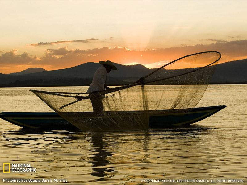 fisherman-mexico-060709-sw (Medium)