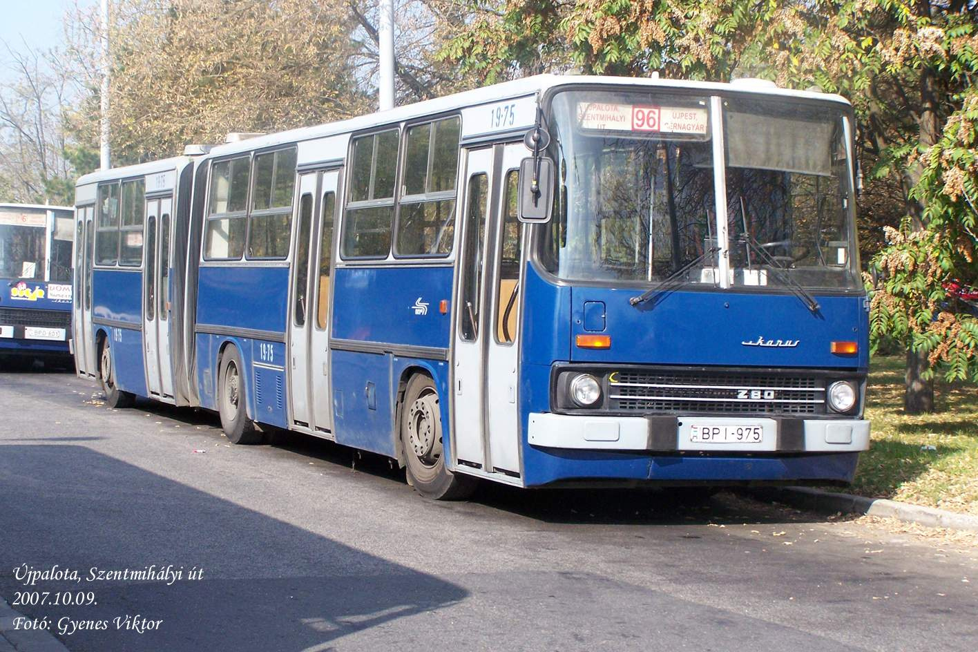Busz BPI-975