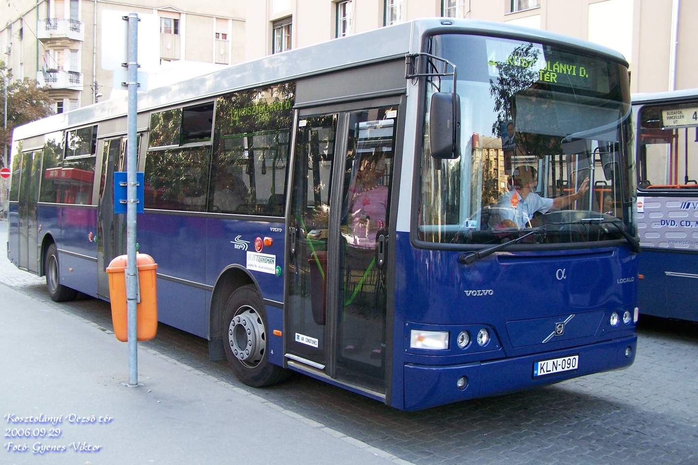 Busz KLN-090 1