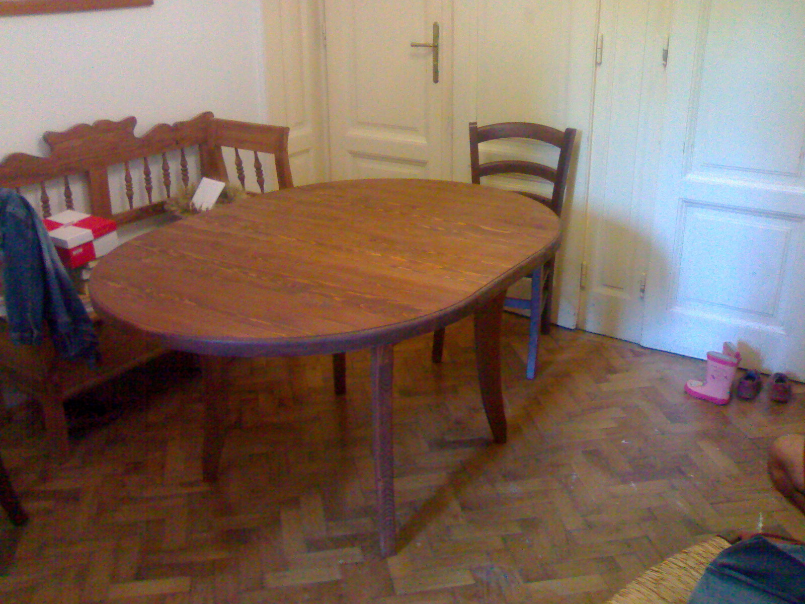 pull out dining table from pine (3)