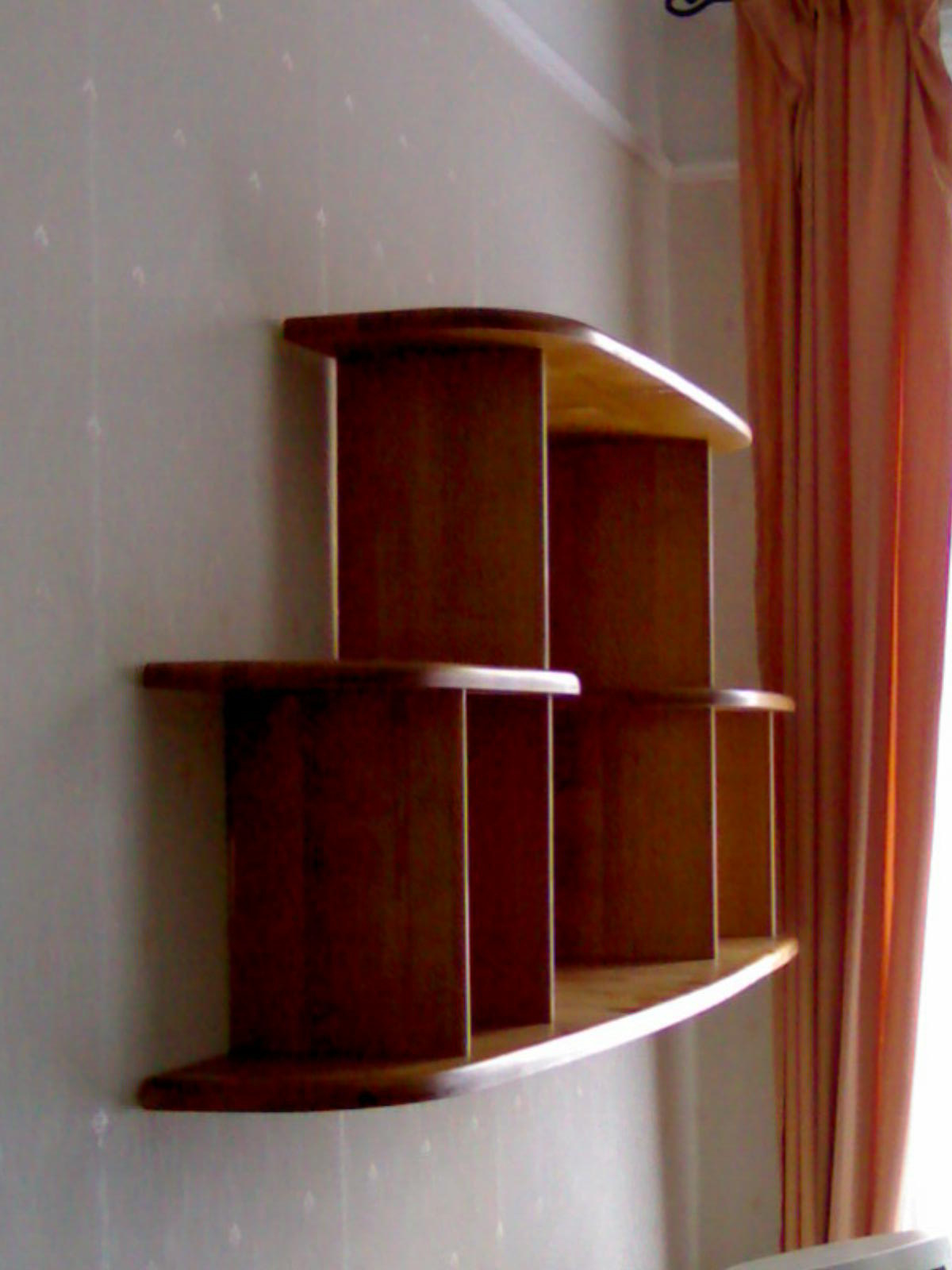 wall shelves from pine (2)