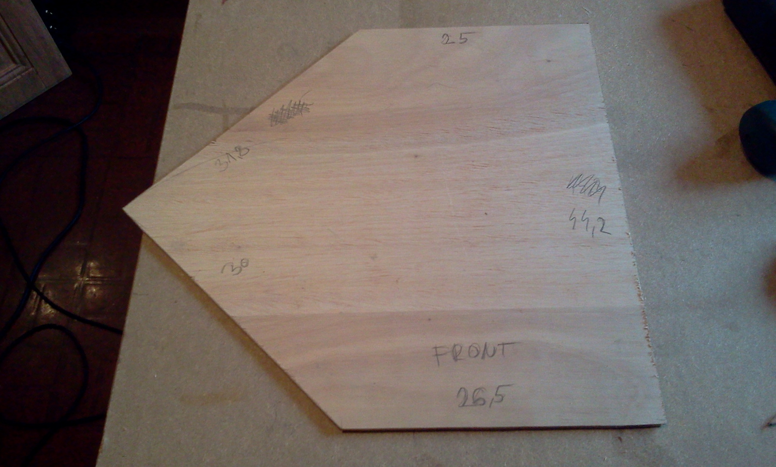 making templates for unique shape cupboards (4)