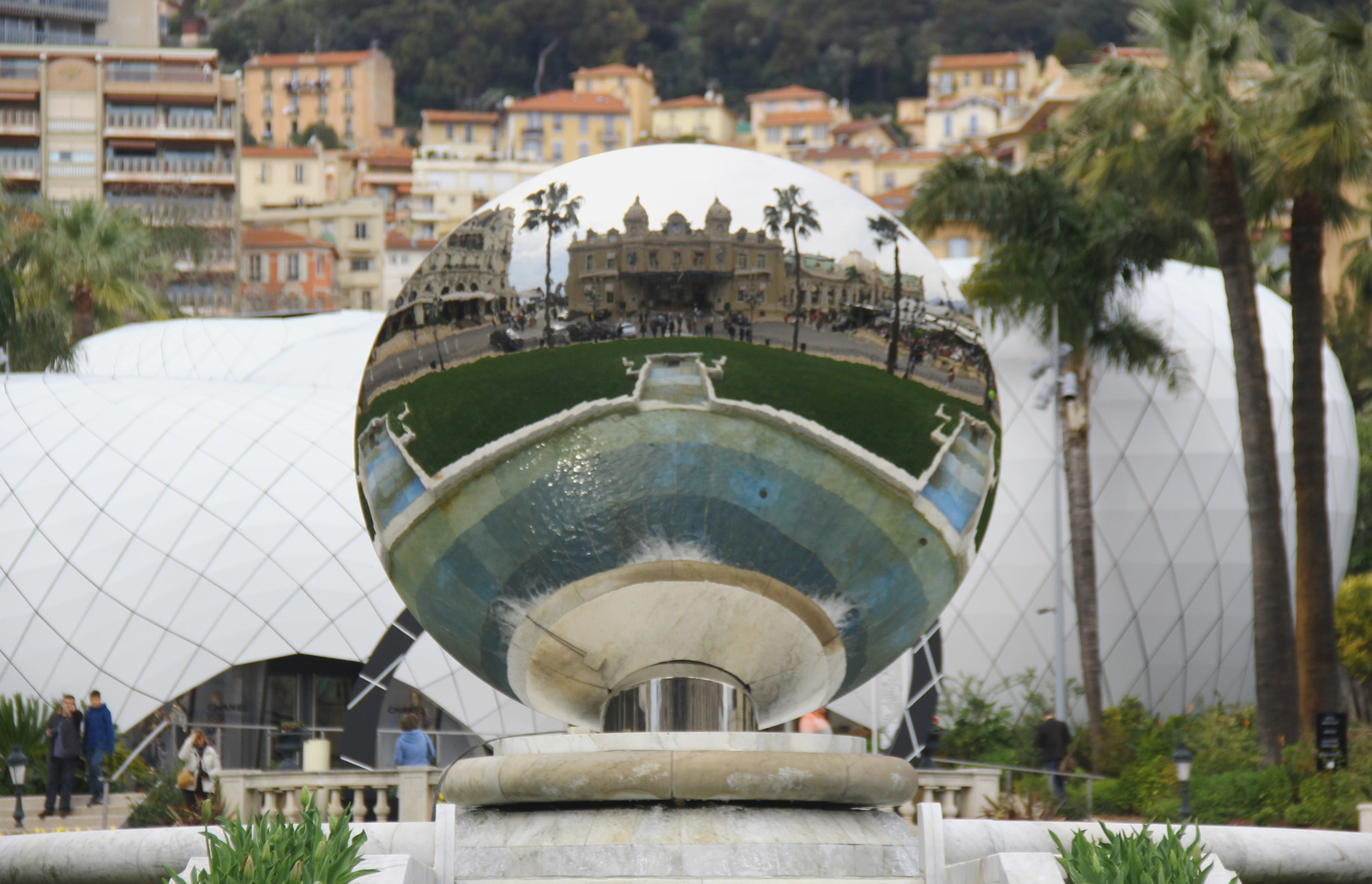 Monte Carlo-i gömb 1.