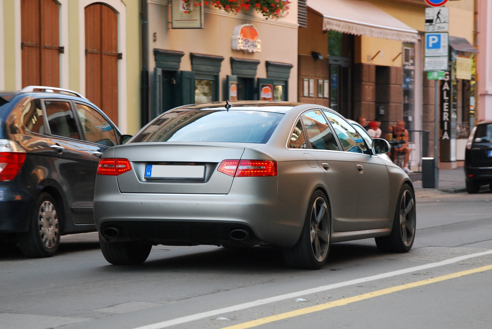 Audi RS6 Sedan