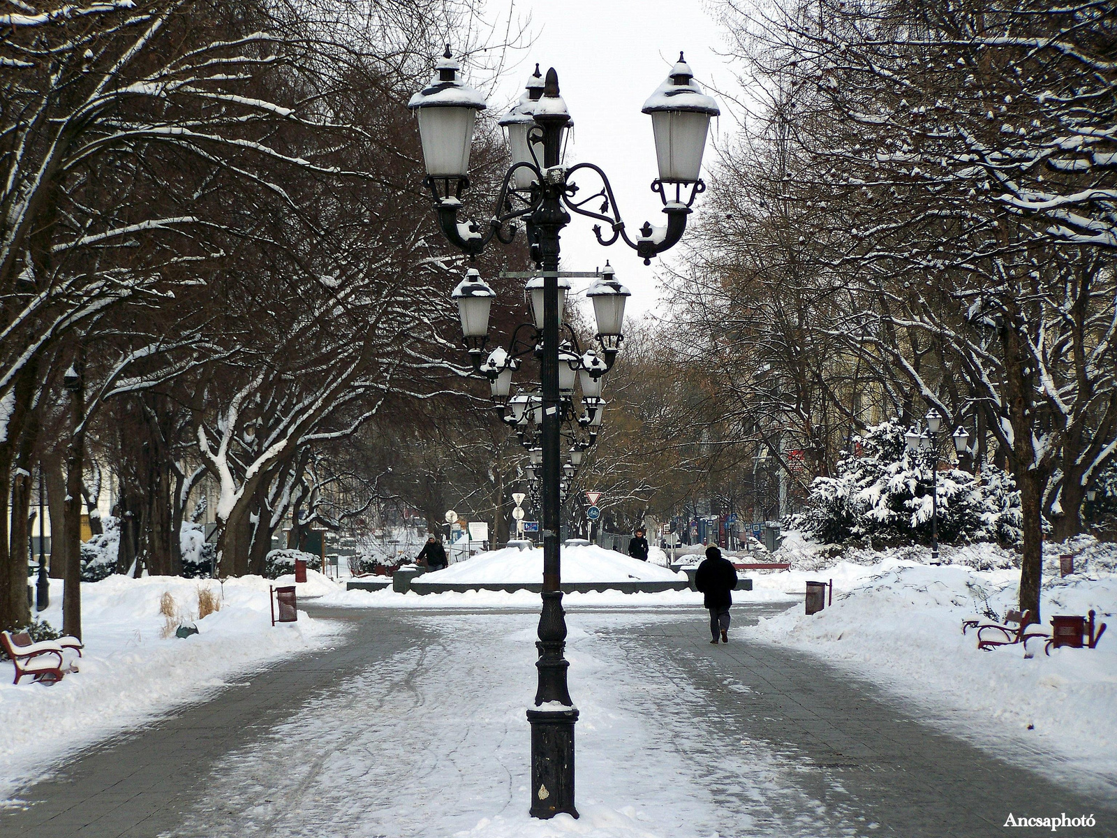 Főtér