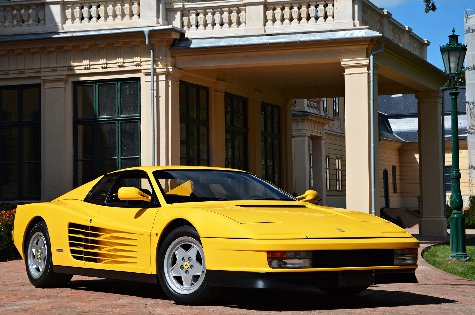 Ferrari Testarossa