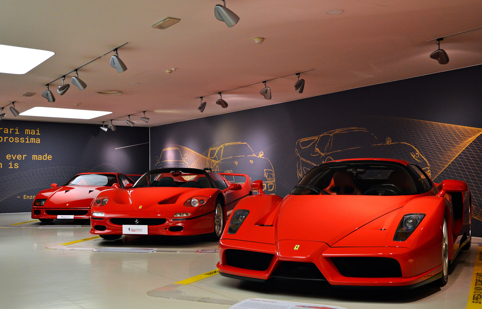 Enzo Ferrari -- F50 -- F40