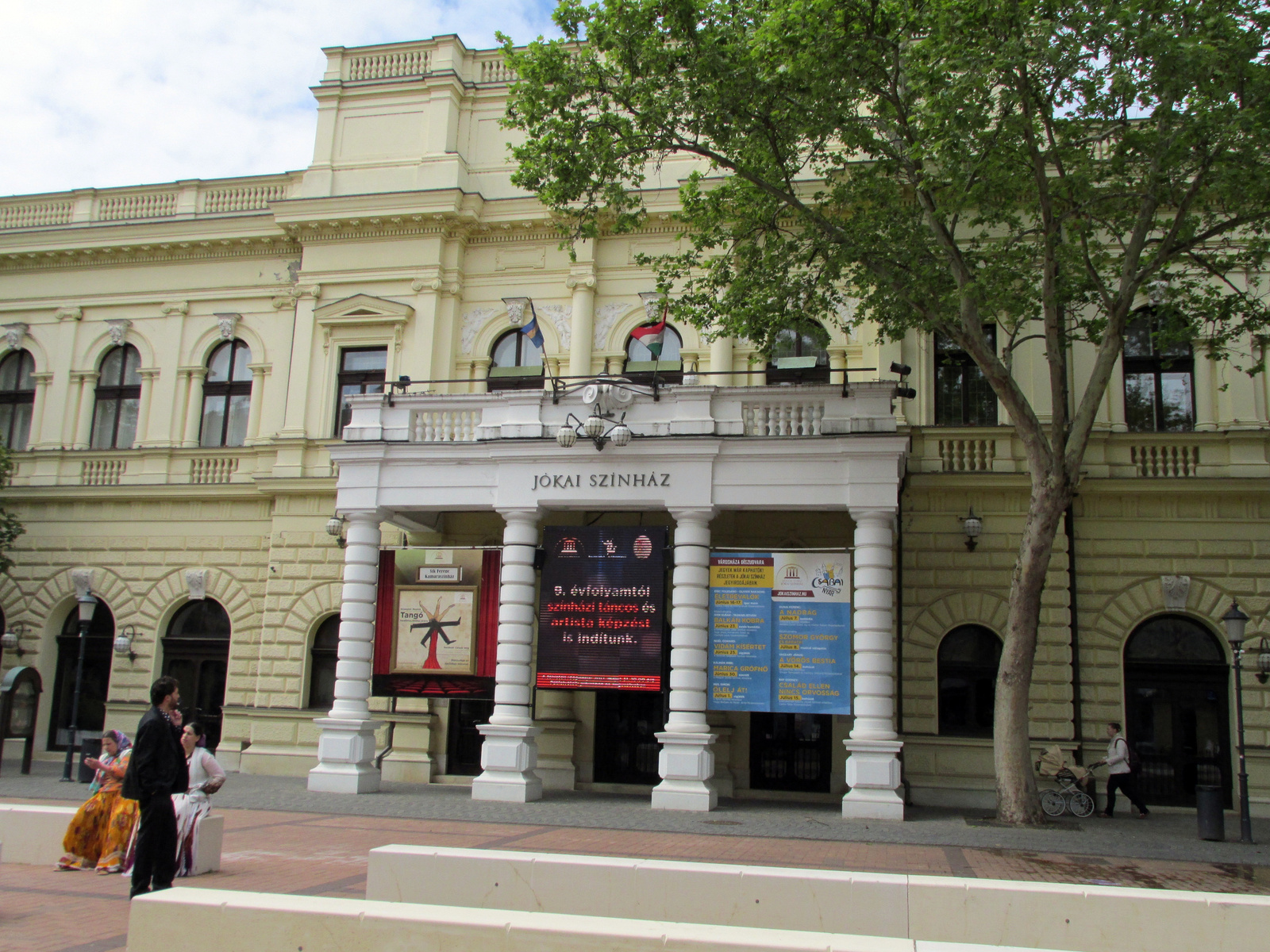 Jókai Színház